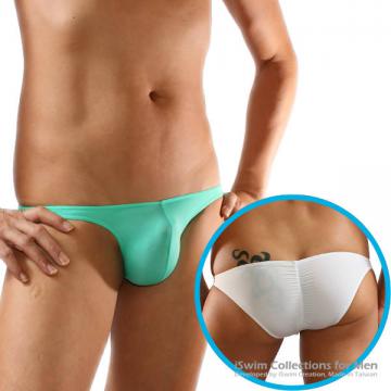 basic fitted pouch pucker bikini