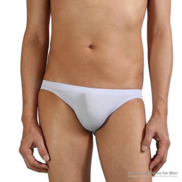 smooth pouch smooth sides briefs