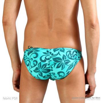snug pouch posing bikini with scrunch back - 8 (thumb)
