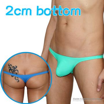 Super narrow bottom 3D pouch swim thong